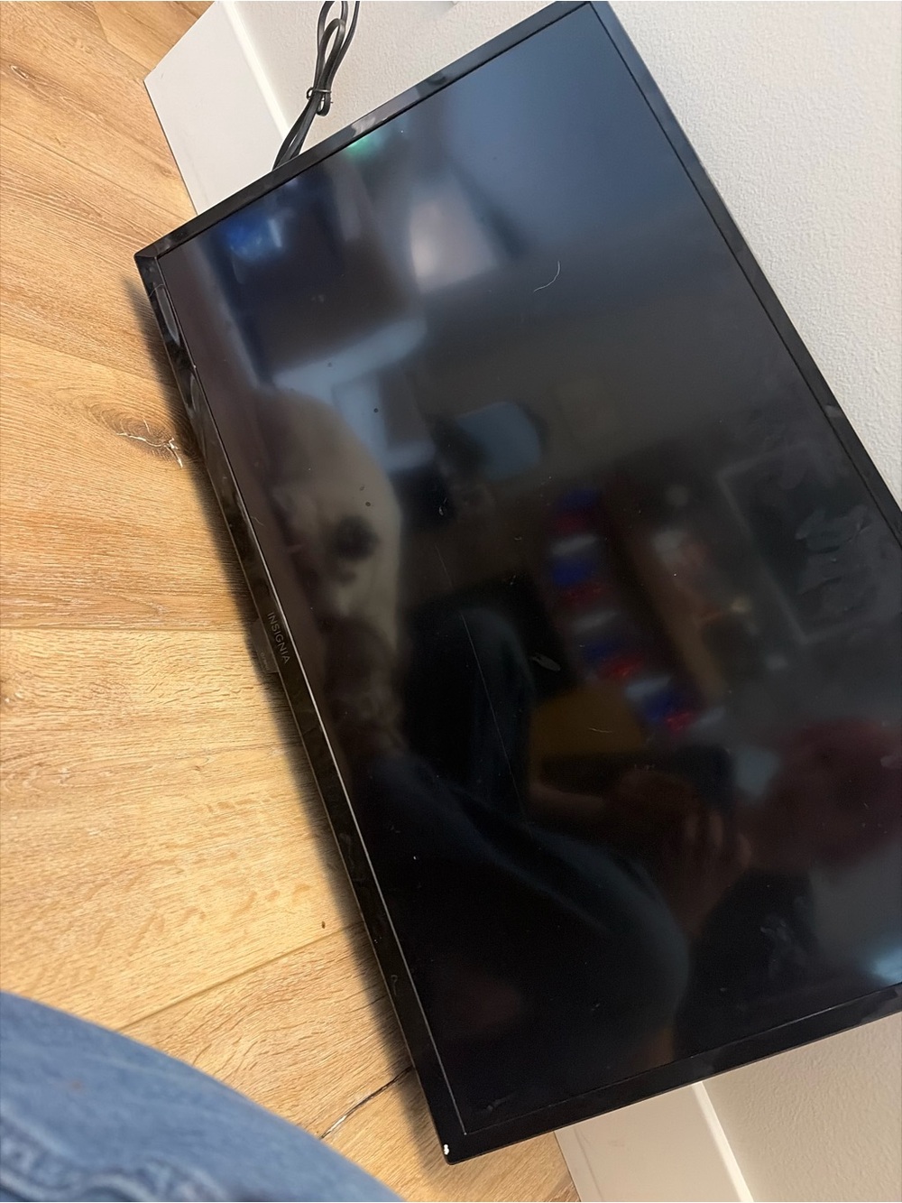 Black Tablet Display Screen -Insignia 10-12 inch